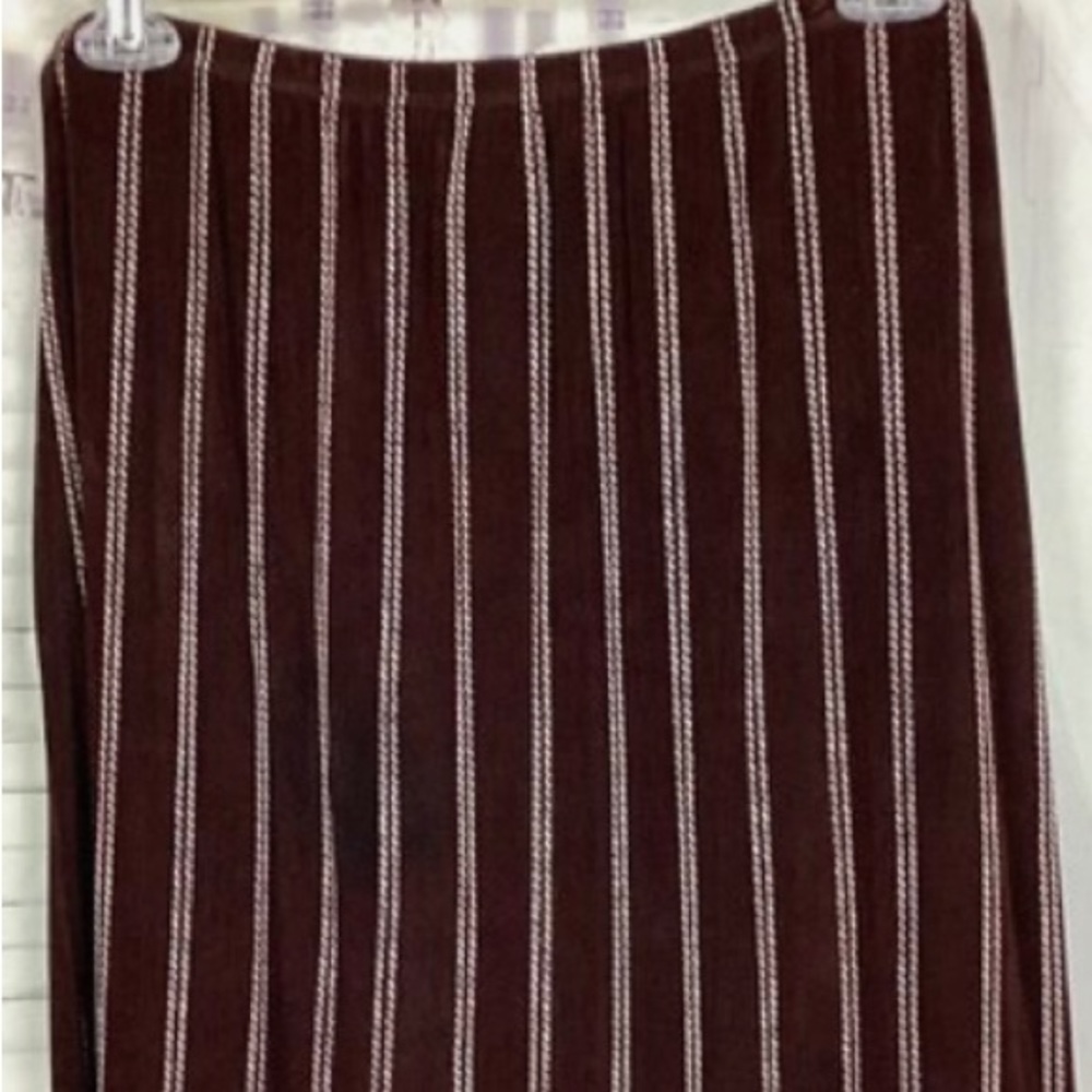 ‘Citiknit’  Pinstripe Flounce Skirt Set (Plus)